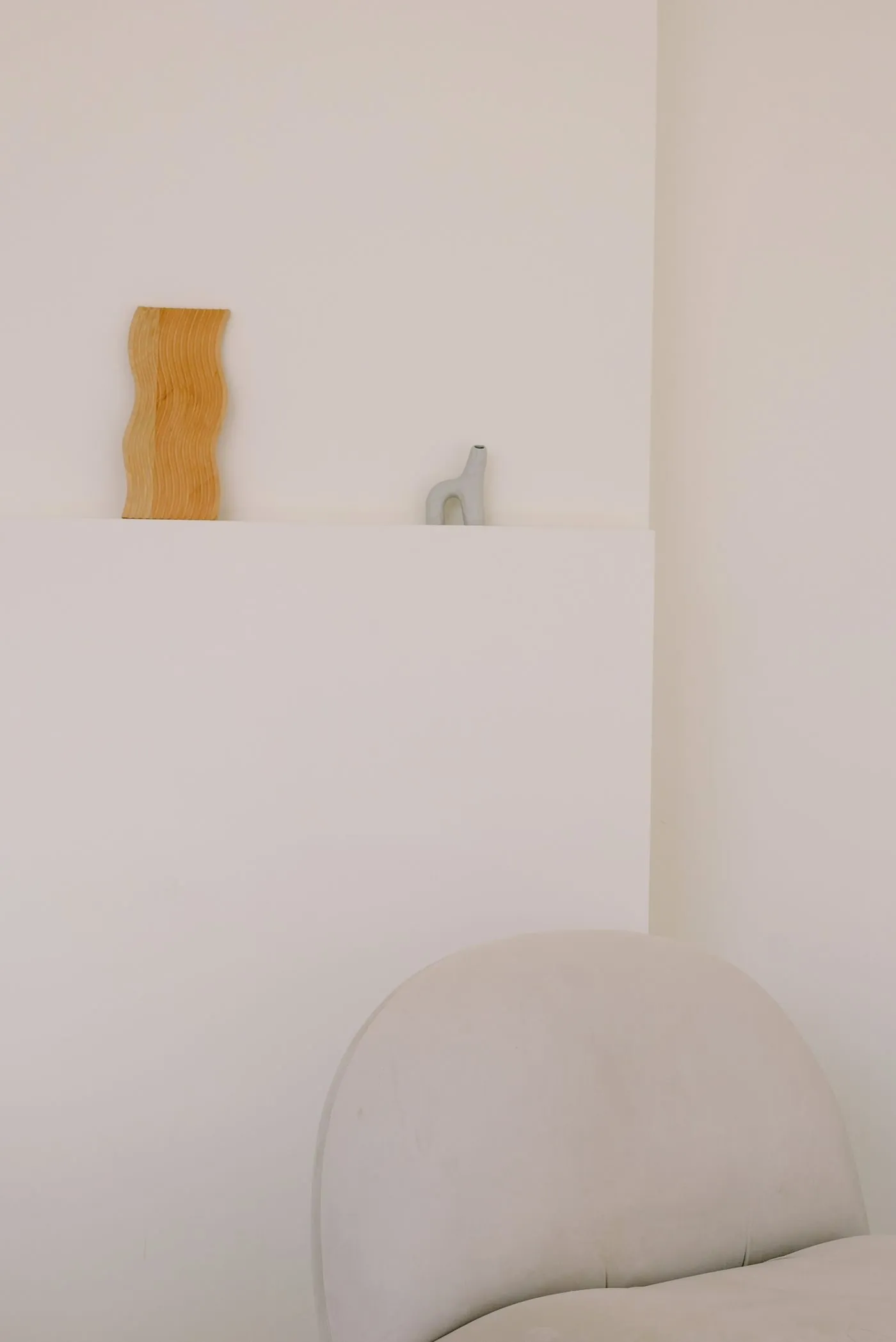 Mobilier la comandă, detaliu bibliotecă
